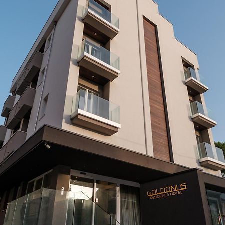 Residence Goldoni6 Suite Apartment Rimini Bagian luar foto