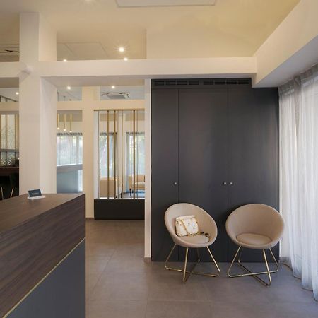 Residence Goldoni6 Suite Apartment Rimini Bagian luar foto