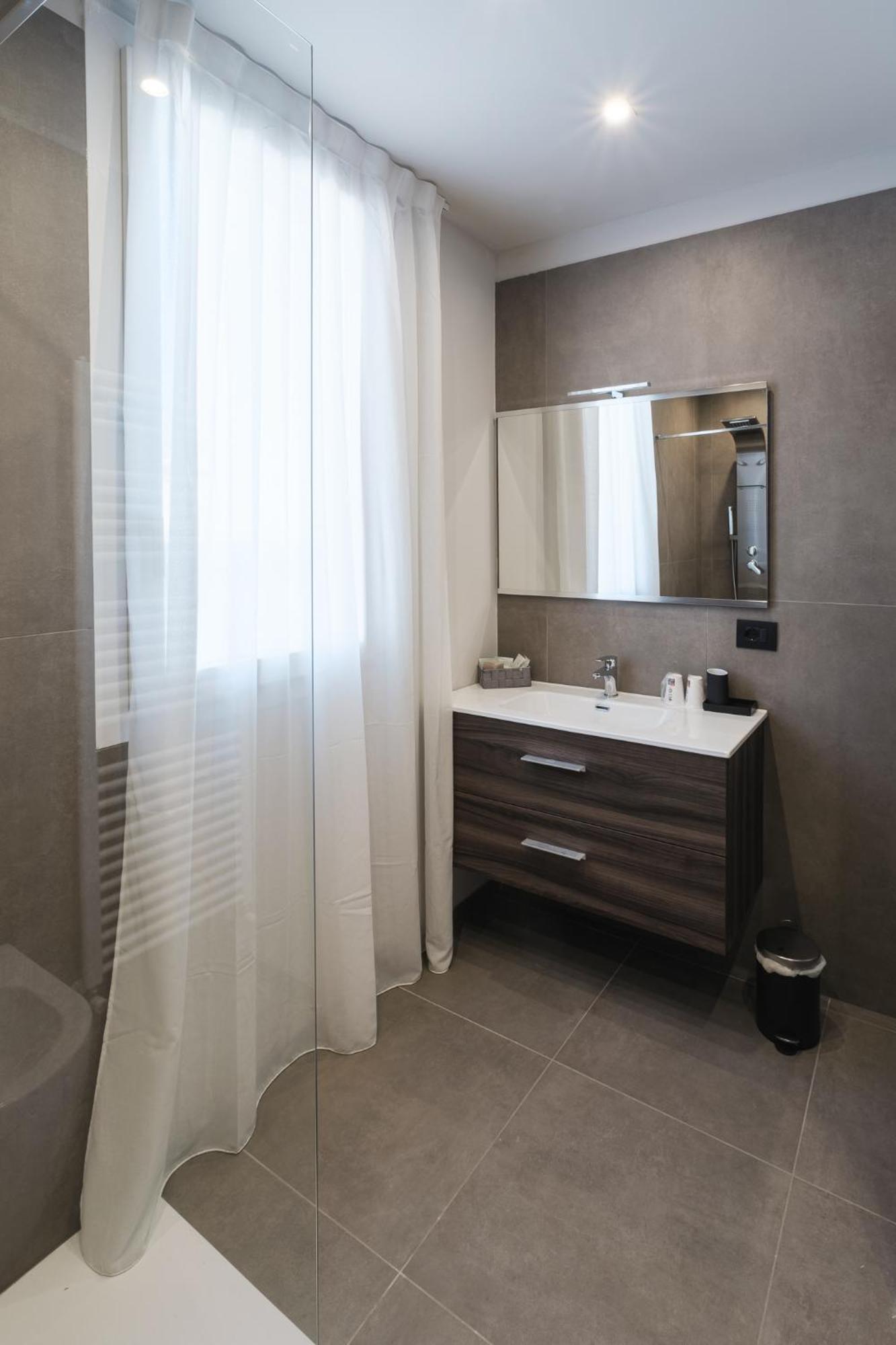 Residence Goldoni6 Suite Apartment Rimini Bagian luar foto